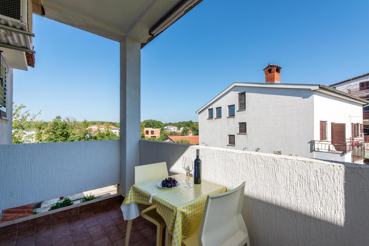 Falcon Apartma