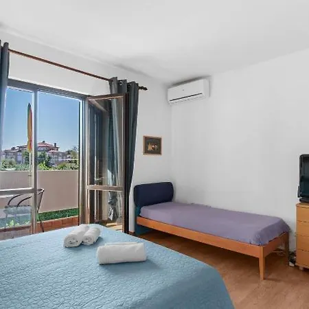 Apartments Villa Falcon Funtana Exteriér fotografie