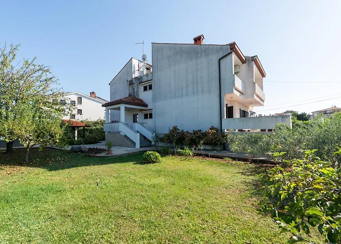 Apartments Villa Falcon