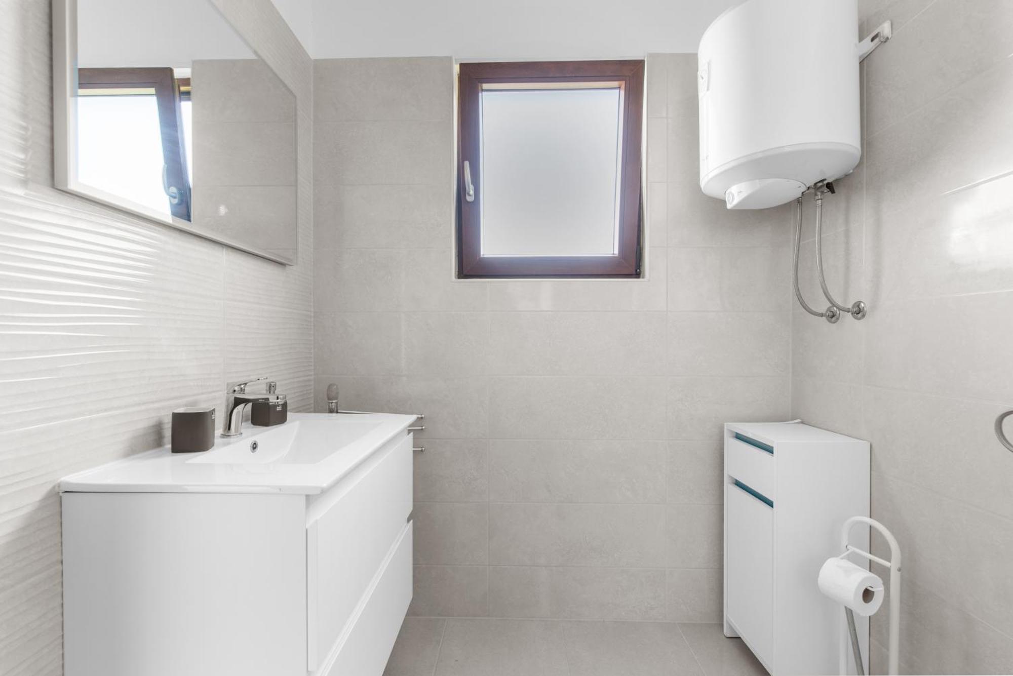 Falcon Apartment *